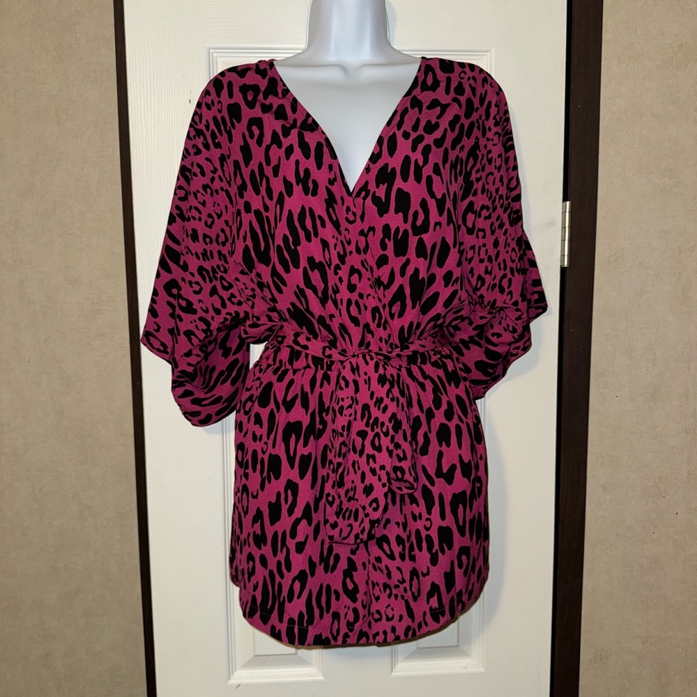 BuddyLove Maya Surplice
Neckline Romper Fuchsia Cat Print